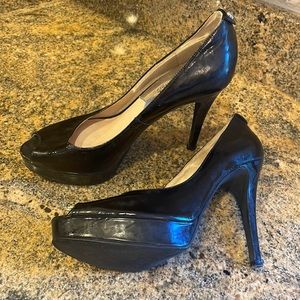Michael kors leather 4 inch black high heels